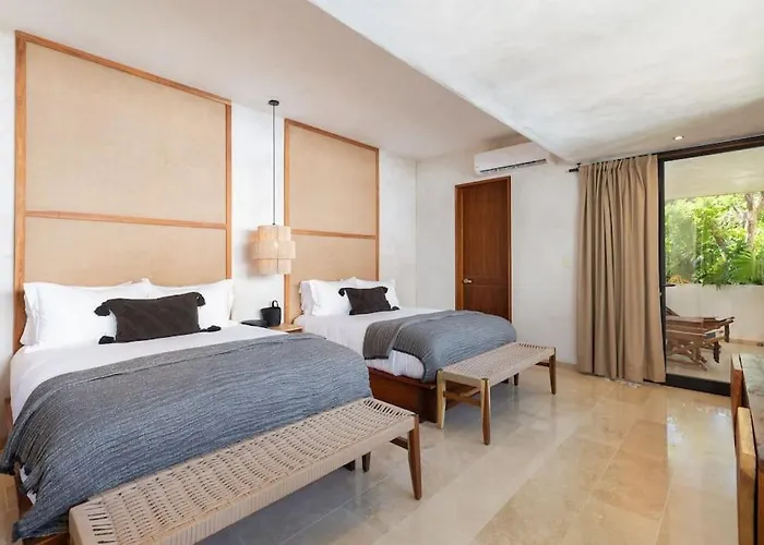 La Privada Villa, Aldea Zama, *