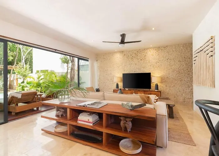 La Privada Villa, Aldea Zama,