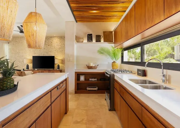 La Privada Villa, Aldea Zama, *